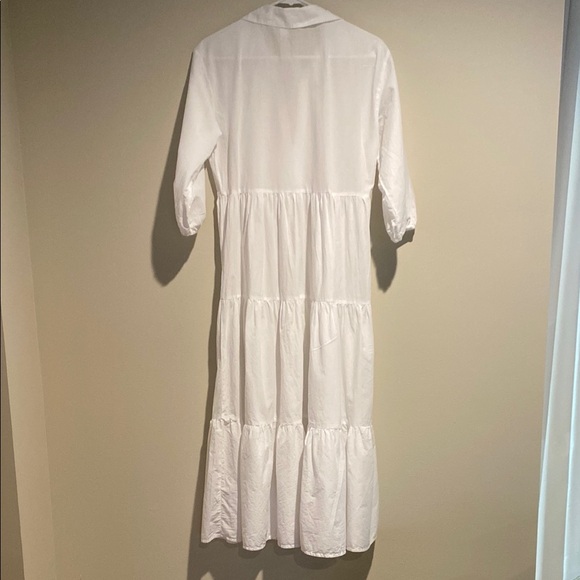 Romantic Flowy White Tiered Ruffle Cotton Deep V-Neck Collar Dress - Picture 5 of 9